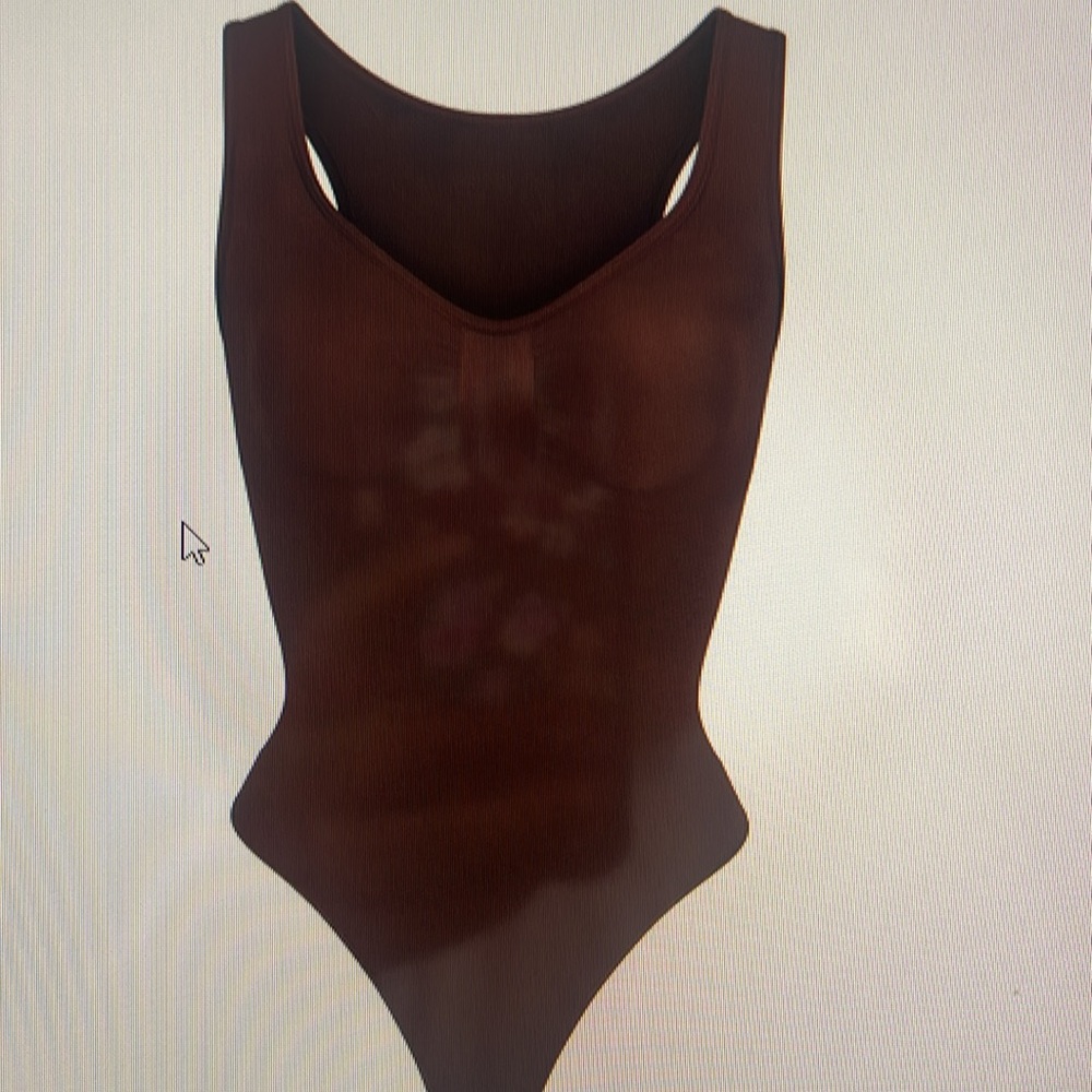 Skims scoop neck thong bodysuit - Picture 4 of 7